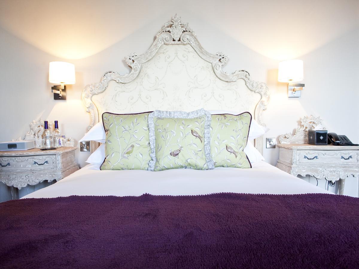 The Royal 3*
